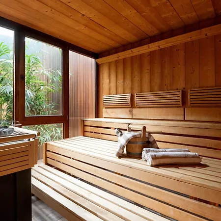 Relax & Vitalhotel Adler ホテル Jetzmund