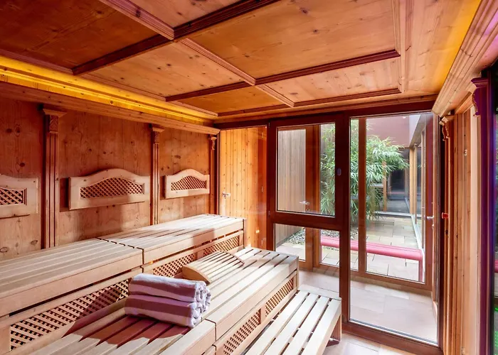 Hotel Relax & Vitalhotel Adler 4*